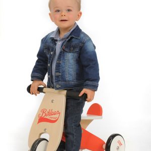 Portrait petit garçon avec son vélo  - Image Pro Photolouis